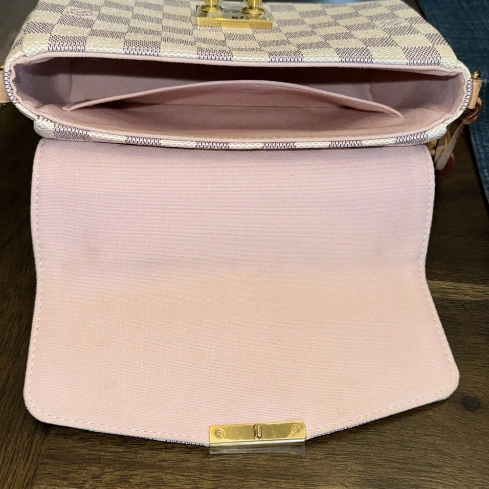 Louis Vuitton authentic Criosette Damier crossbody - Picture 3 of 8